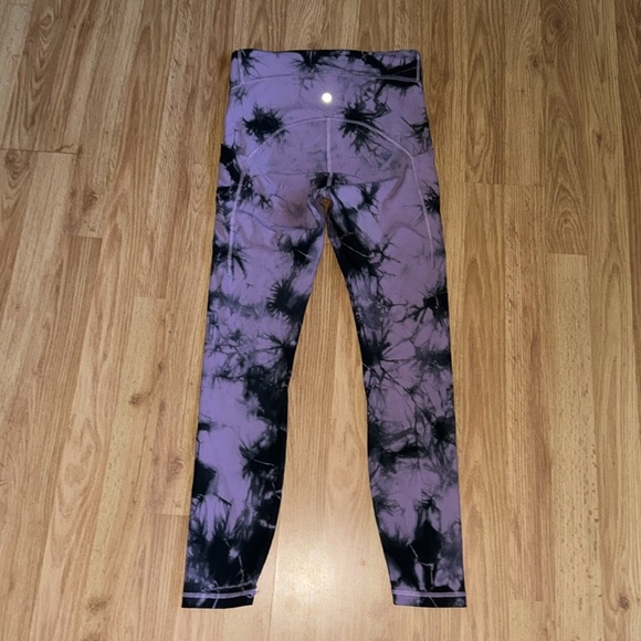 Lululemon Power Thru High Rise Tight Size 6 - Picture 5 of 5
